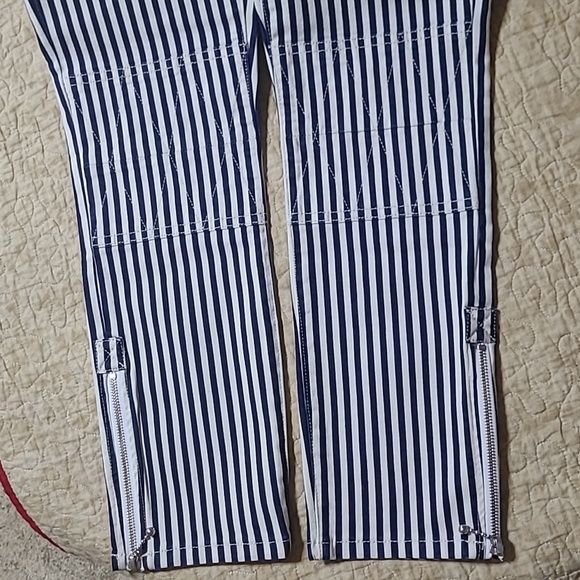 Current/Elliott The Cropped Lexton Pant Blue Stripe Zippered Ankle Size 24 - Picture 10 of 10